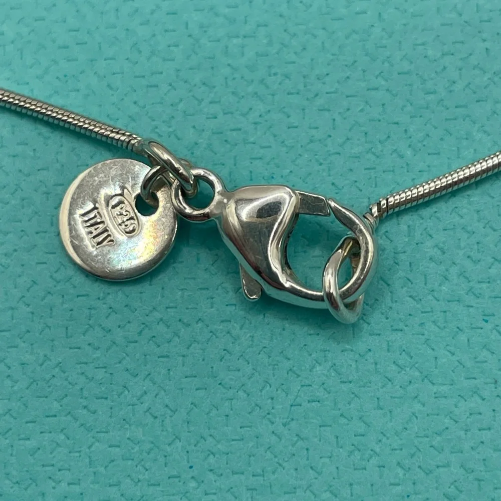 ๐#13 Tiffany & Co Sterling Silver Heart Necklace - Picture 7 of 9